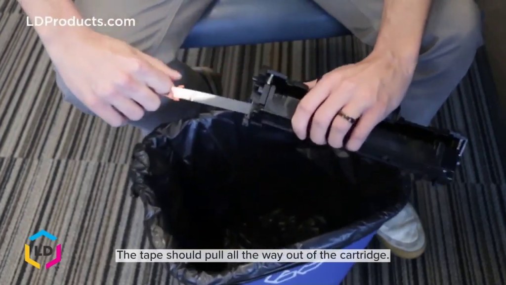 Picture of: How to Remove the Toner Cartridge Sealing Tape